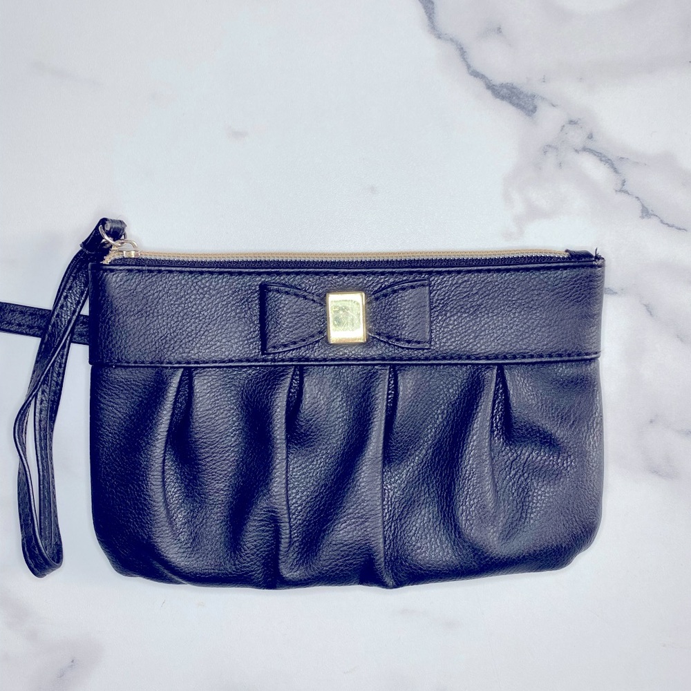 Black Wristlet